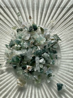 Green Moss Agate - Medium Chips - no powder - 100% Crystal - Balancing