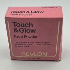 Vintage Box Revlon Touch And Glow Face Powder Translucent Light Medium No. 1 NEW