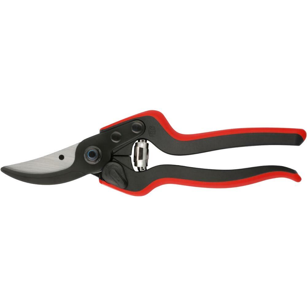 Élagage au verger : sécateur FELCO 160L pour entretenir vos arbustes
