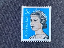 1967 AUSTRALIA DECIMAL DEFINITIVES QUEEN ELIZABETH II 5C MULTICOLOUR QEII - USED