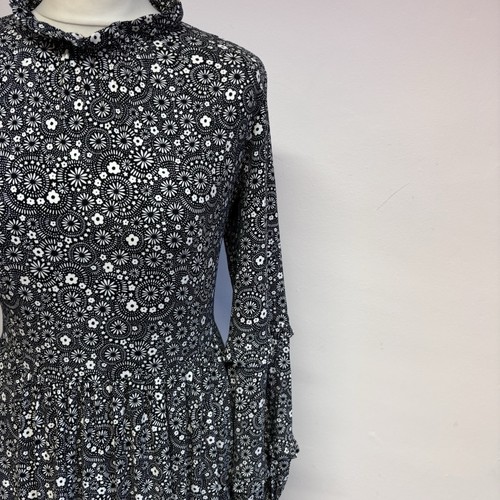 Boden Tier Insert Midi Dress Size 10 Black Floral Patterned Jersey Long Sleeve - Picture 3 of 12