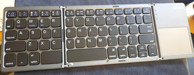 Jelly Comb Gray Wireless Built in Touchpad Bluetooth Foldable Keyboard