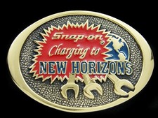 RJ09120 NOS VINTAGE 1970s  SNAP-ON  TOOLS SOLID BRASS ADVERTISEMENT BUCKLE