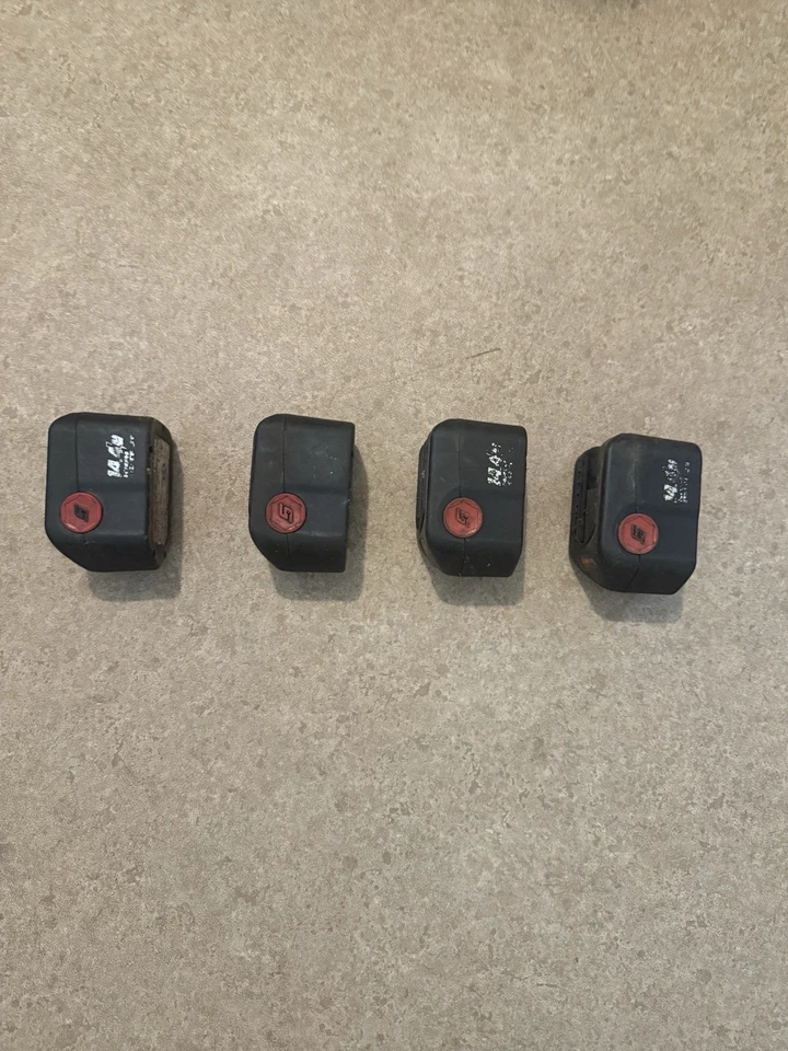 Lote de 4 baterías Snap On 14.4v 4147. TODO NECESITA REFORMA! ¡Reconstruye núcleos!  Foto 2 de 4