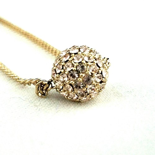 Pendant Necklace Gold Tone Box Chain 