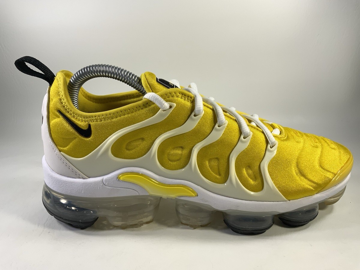 Nike Air Vapormax Plus Sunshine Yellow White Women's Size 8.5