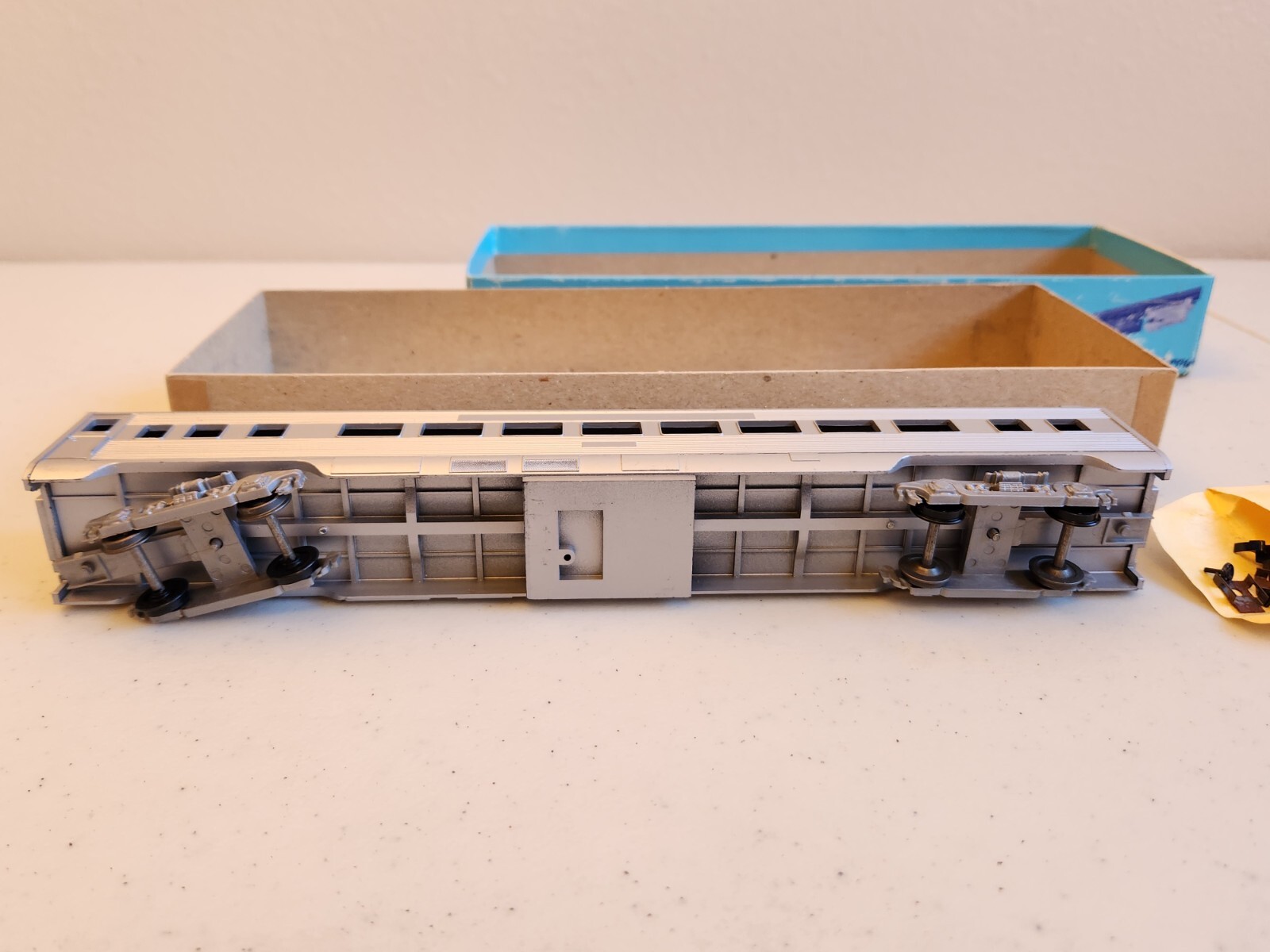 3 Athearn Silver Passenger Cars for Parts or Repair 2 of them have in