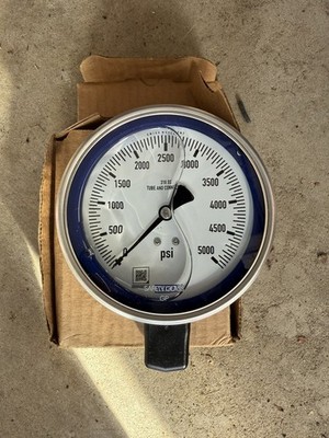 New Wika 5000 PSI 4'' Pressure Gauges 1/2 NPT 316 Stainless Liquid Filled 