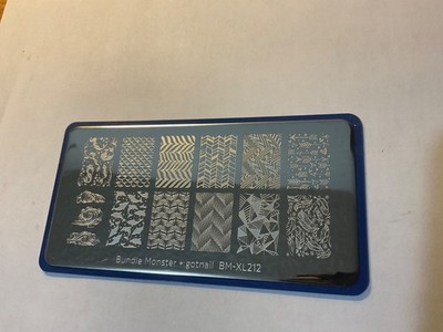 Bundle Monster / Maniology BM-XL212 nail stamping plate