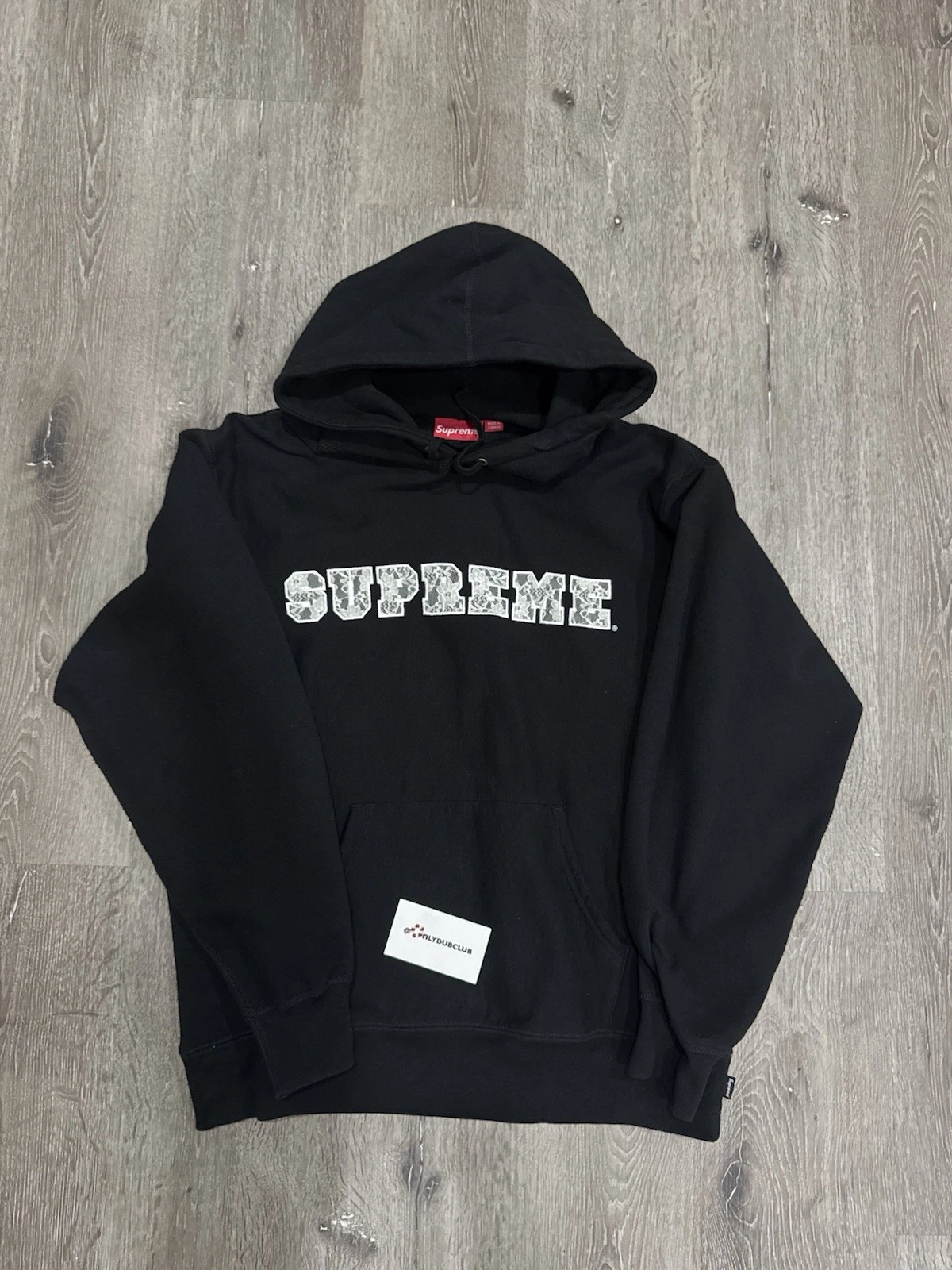 Sweat à capuche en dentelle Supreme SS22 taille M