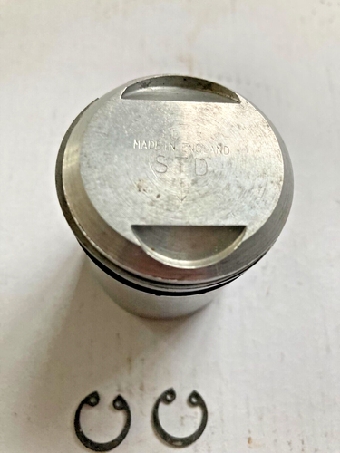 Genuine Hepolite Std Piston For 1963-64 Honda C105 N.O.S. - Picture 2 of 7