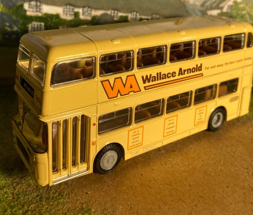 EFE 20418. Bristol VRlll. Wallace Arnold. Mint & Boxed. - Picture 3 of 4