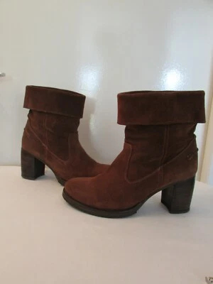 bottines hakei daim marron pointure 38 - Photo 1/4