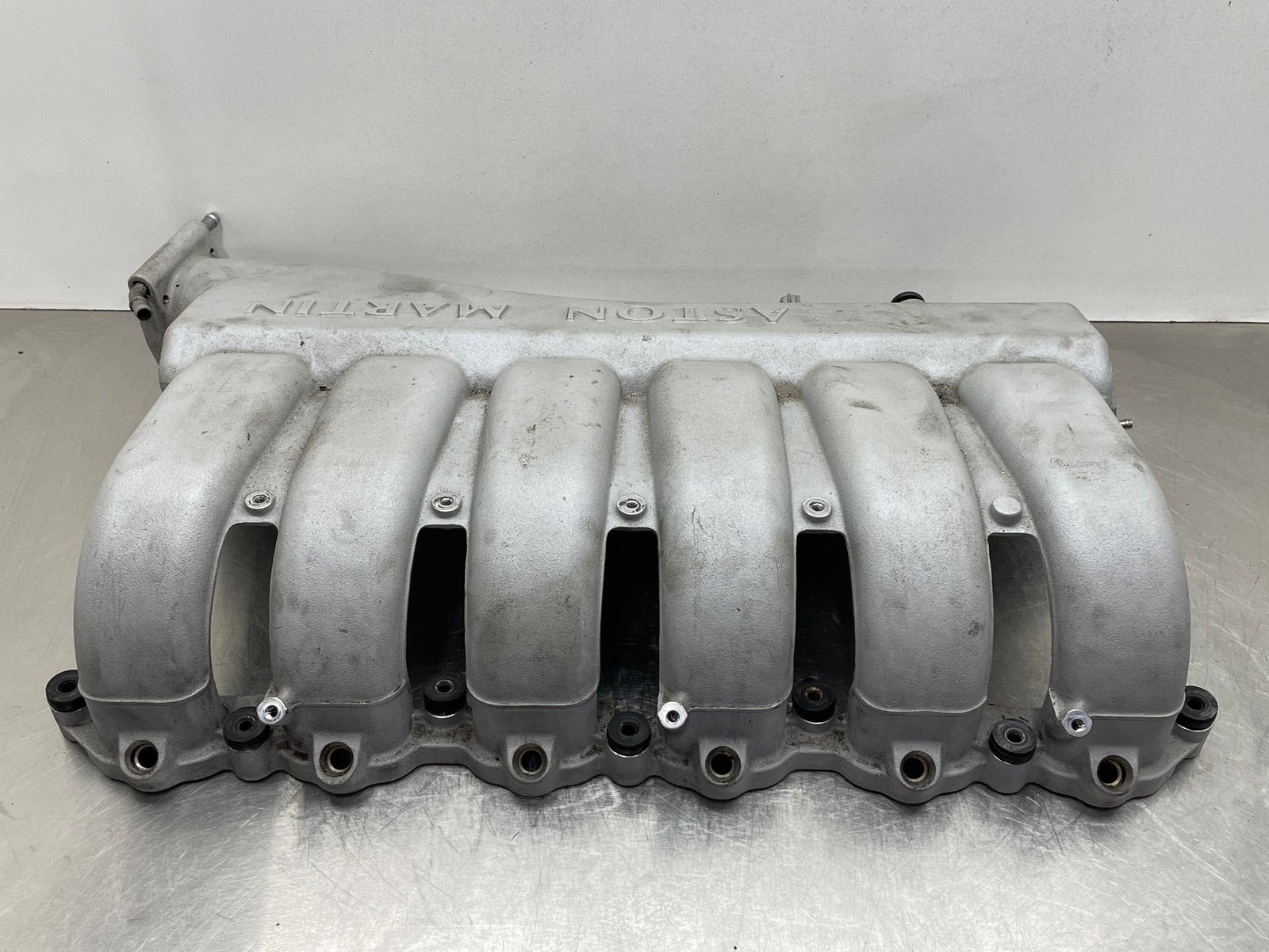2010 Aston Martin Rapide OEM Right Passenger Upper Intake Manifold 8G43-9424-CA
