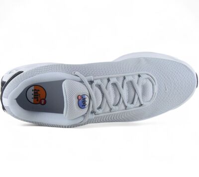 Size 11.5 - Nike Men display picture 2