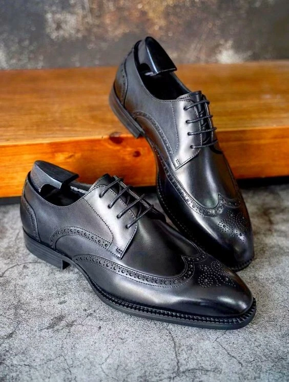 New Handmade Men Hand Crafted Real Black Leather Customized Party & Wedding
