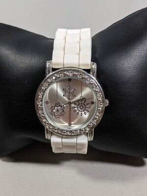 Silver Tone Snow Flake Dial Round Crystal Accent Case 33 mm Rubber Band Watch