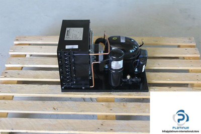EMBRACO NEU6187Z COMPRESSOR AND SUCTION ACCUMULATOR