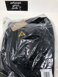 nike acg betrue shorts