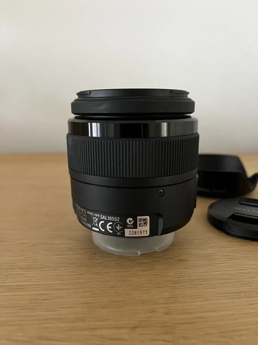 Sony Alpha SAL18552 18-55mm F/3.5-5.6 DT II SAM Kit-Objektiv, A-Mount - Bild 4 von 12