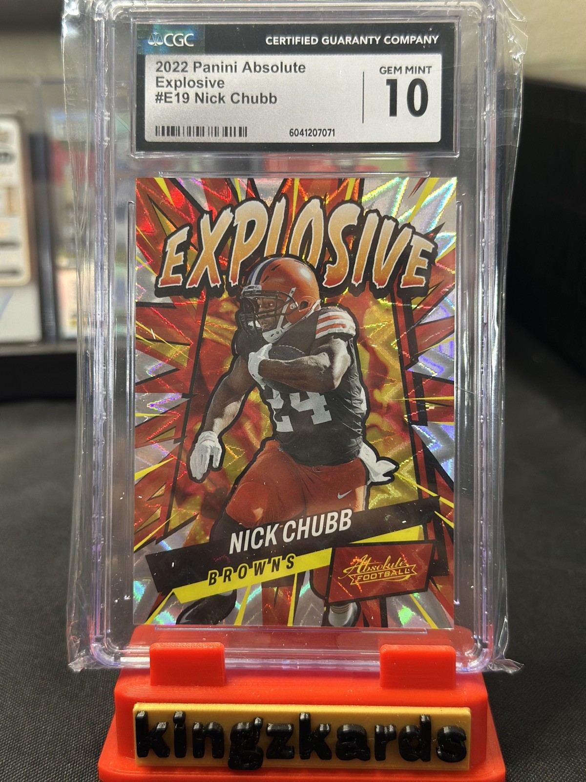 2022 Absolute Football Nick Chubb Explosive Case Hit SSP