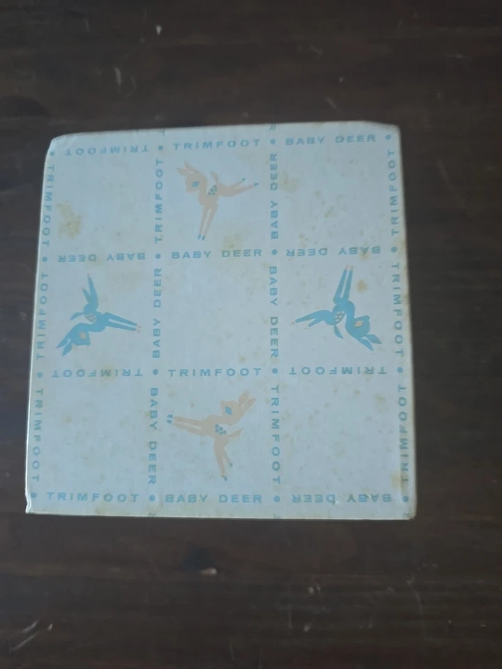 Sandalias de malla vintage Trimfoot bebé ciervo rosa blanco talla 1 con caja años 50 Foto 2 de 4