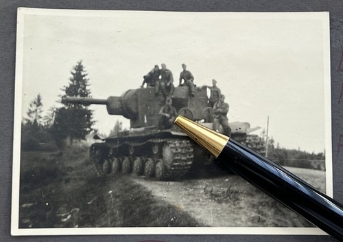 Alemán Segunda Guerra Mundial ruso K.W. 2 Panzer Russia Front From Photo Album Russia - Imagen 2 de 2