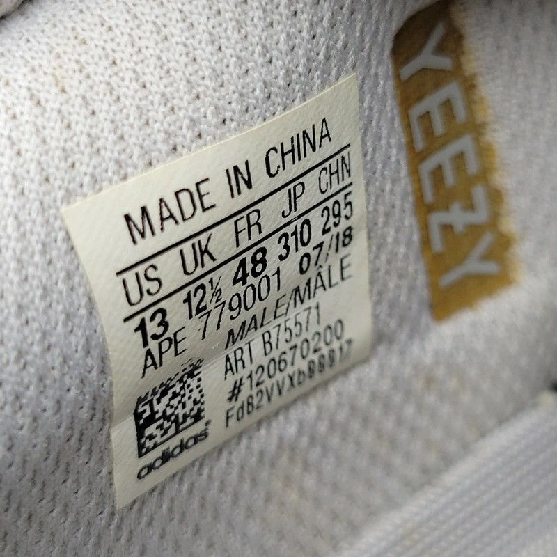 ADIDAS B75571 YEEZY BOOST 700 Shoes 161 250912 rk 09 izu  31cm thumbnail 8