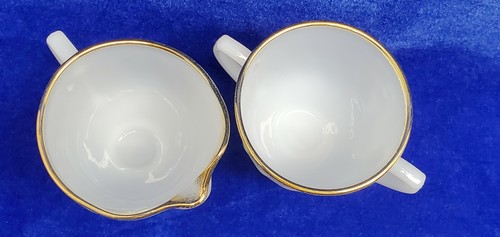 Fire King Ofengeschirr weiß Wirbel Milchglas Goldrand Milchkännchen & Zuckerdose - Bild 3 von 3