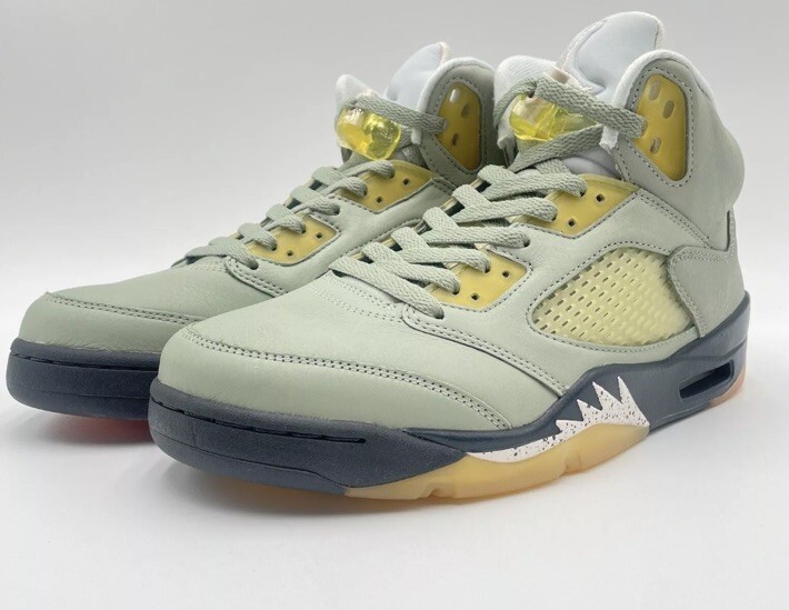 Brand New Nike Air Jordan 5 Retro Jade Horizon Size 8 DC7501  display picture 1