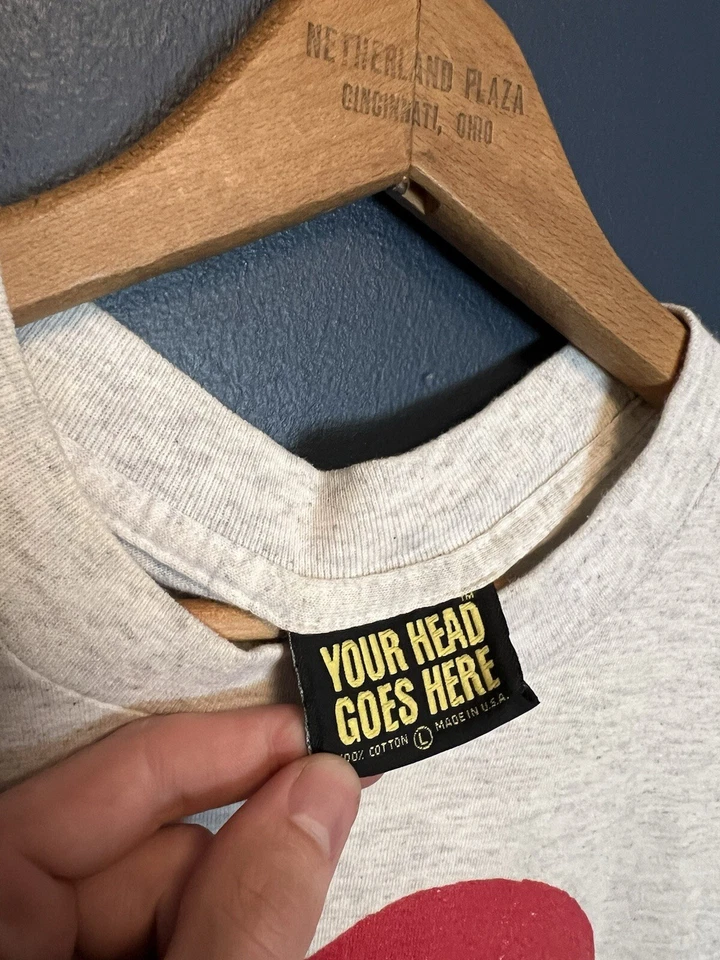 Camiseta Vintage Anos 90 Vacas Astutas Acrobacias Punk Metal Band Tamanho Grande - Imagem 3 de 4