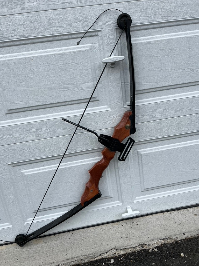 Bear Archery Wooden Bow