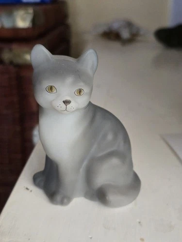 Fenton Handpainted Satin Grey Kitty Cat Figurine By Vicky D