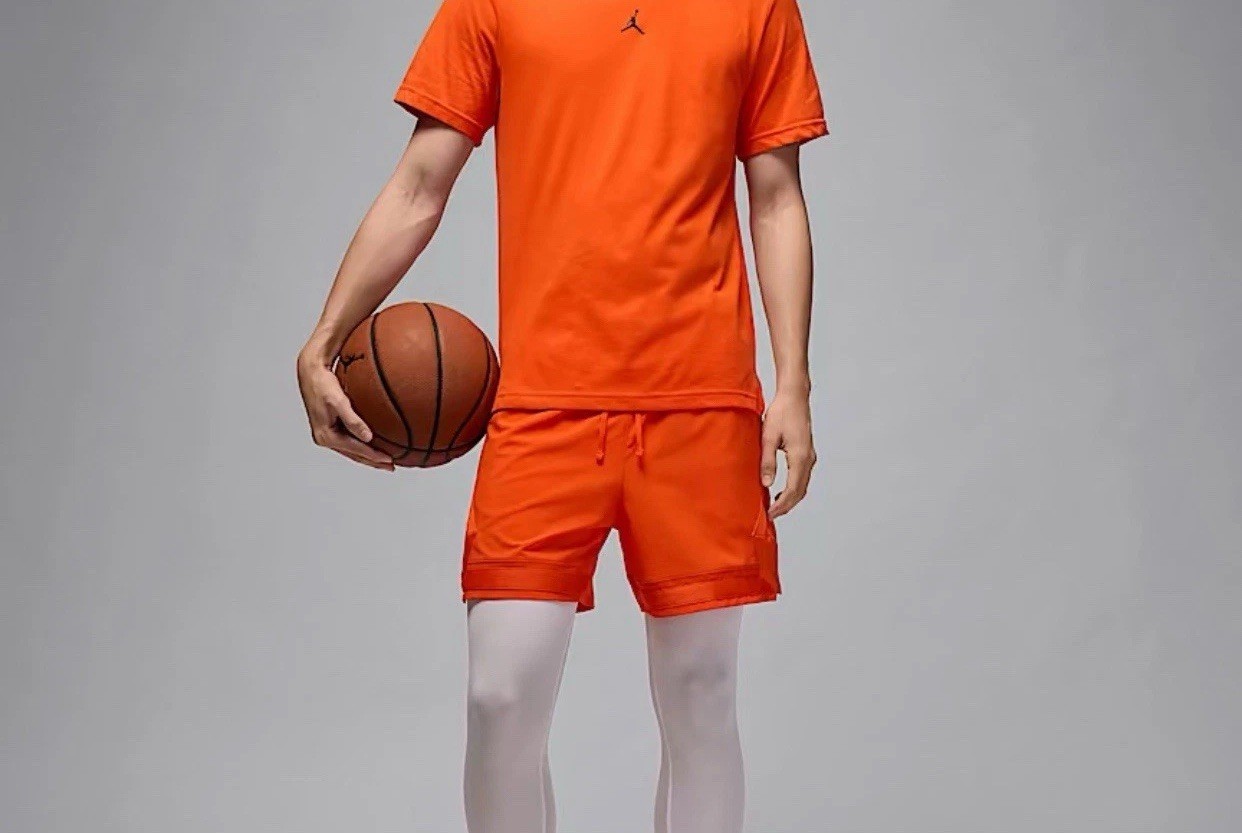 Jordan Sport Men's Dri-FIT Woven Diamond Shorts Team Orange - Size L