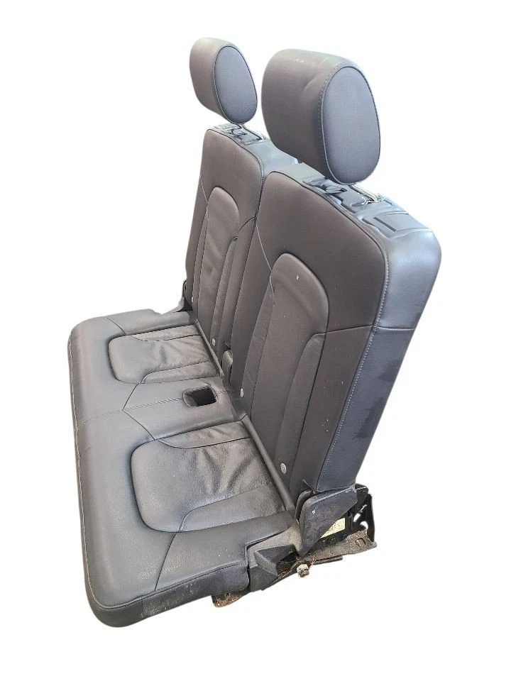 Q7 AUDI   2010 Third Seat Station Wagon  Van 632735 - Image 4 of 4