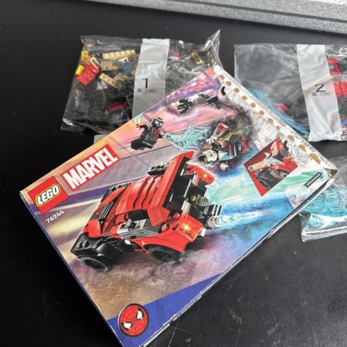 LEGO® Marvel Super Heroes Miles Morales vs. Morbius 76244 - Open Box - Picture 4 of 4