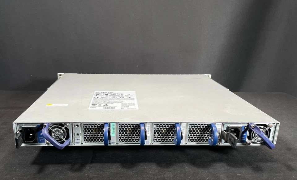 Arista DCS-7050SX-64-R 48 Port 10GbE SFP+ 4 Port 40GbE QSFP+-Same Day Shipping - Image 3 of 4