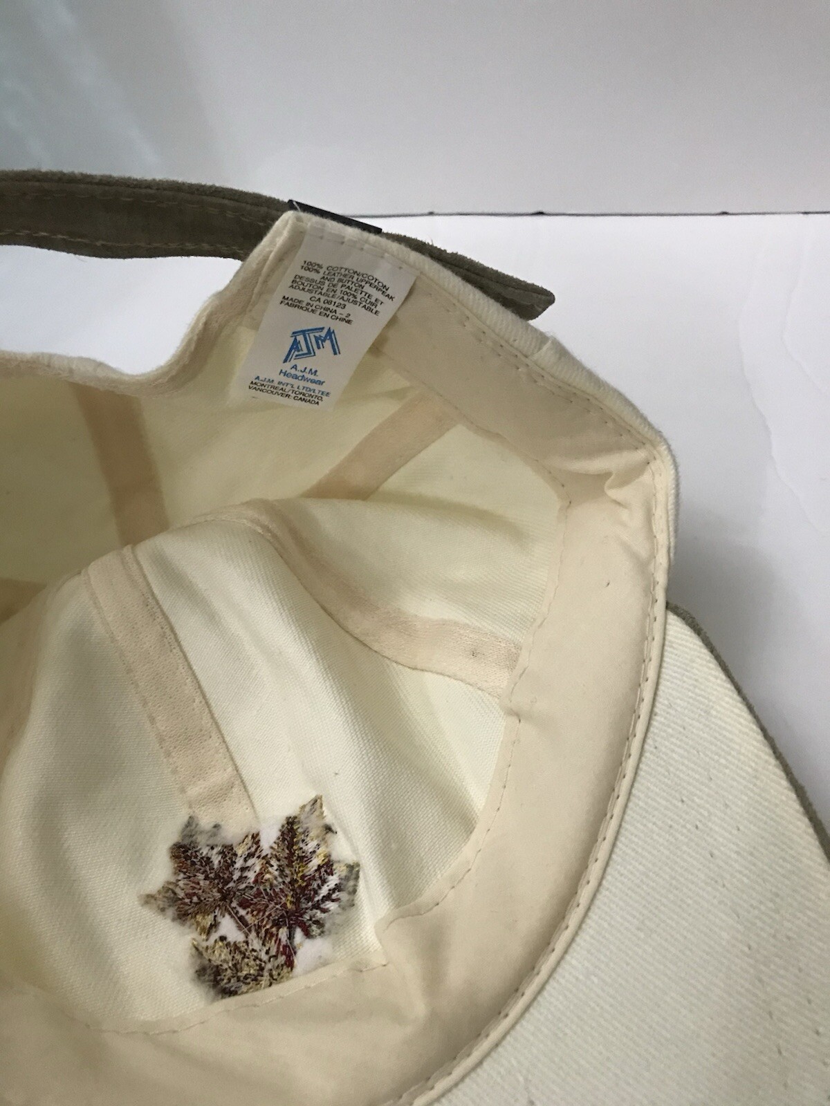 Canada Leaf Hat Beige/White Hat Adjustable Cap - image 4