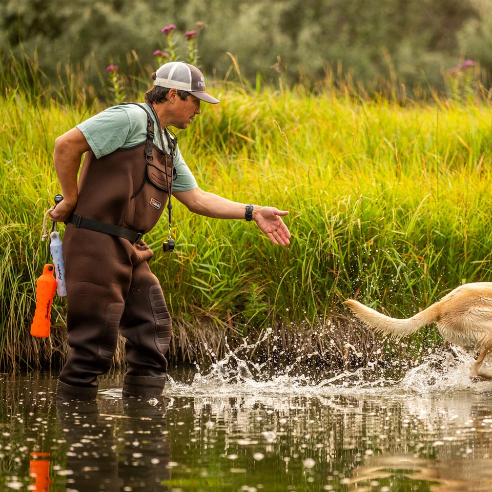 HISEA Unisex Neoprene Fishing Waders 200G Insulated Cleated Bootfoot Chest Wader - Image 2 of 4