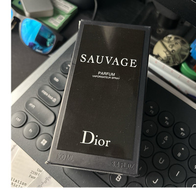 Dior Sauvage Parfum 3.4 fl oz Regular Size Vaporisateur Natural Spray