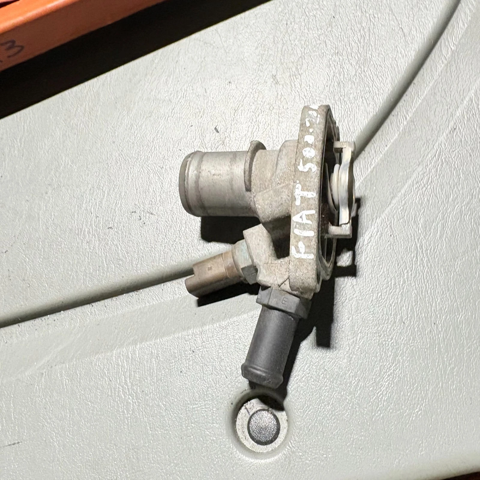 Fiat 500 1.2 thermostat coolant housing actual item