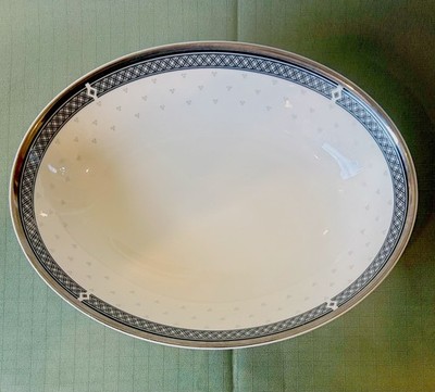 Royal Doulton Burlington H 5118 Oval Open Vegetable Bowl Bone China 9 7/8 