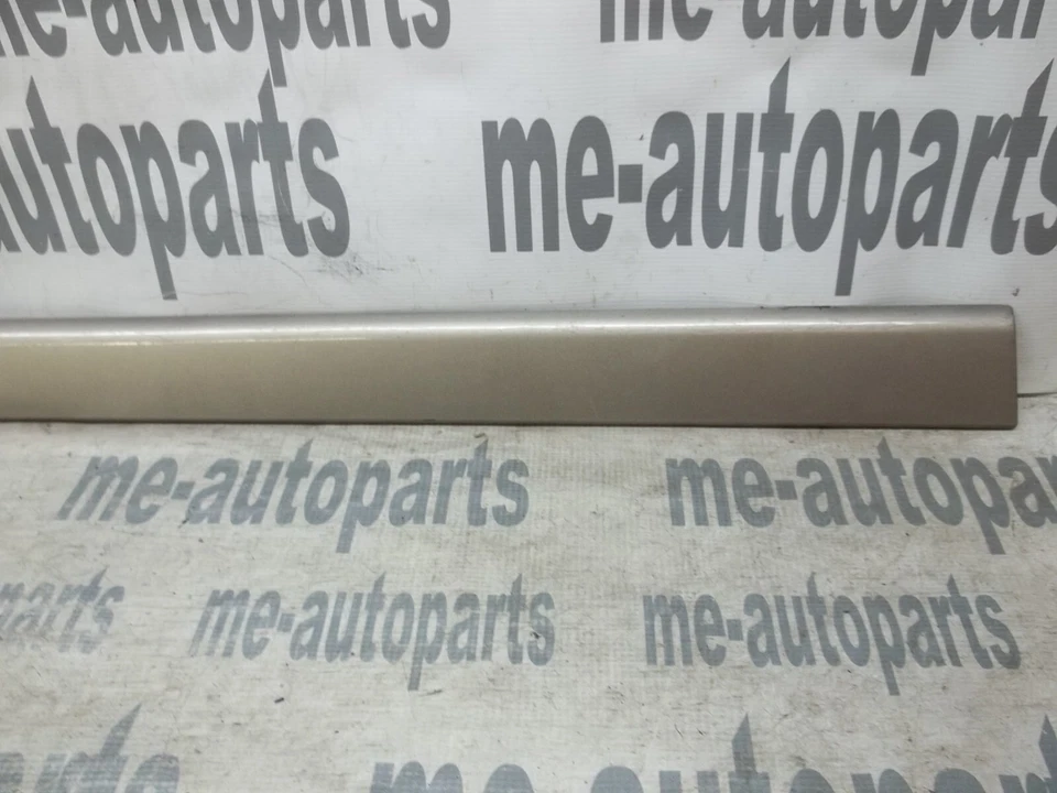 98-04 CADILLAC SEVILLA OEM CONDUCTOR IZQUIERDO PUERTA INFERIOR MOLDURA 25693999 Foto 3 de 4