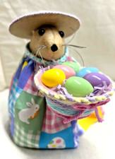Easter/Mouse/Eggs/Primitive/Basket/Grunged