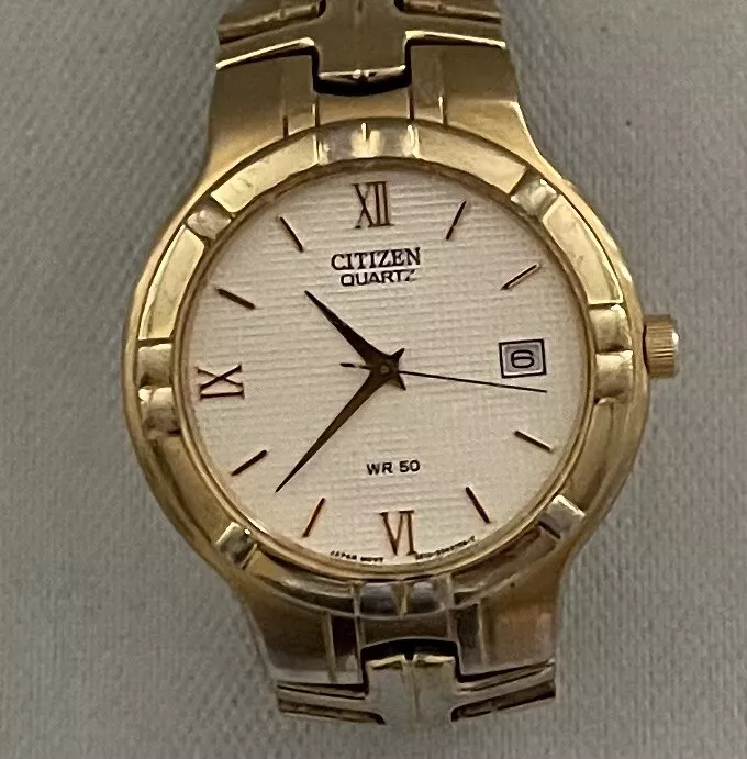 Vintage Citizen Quartz Men Watch Date movt Japan WR 50 New