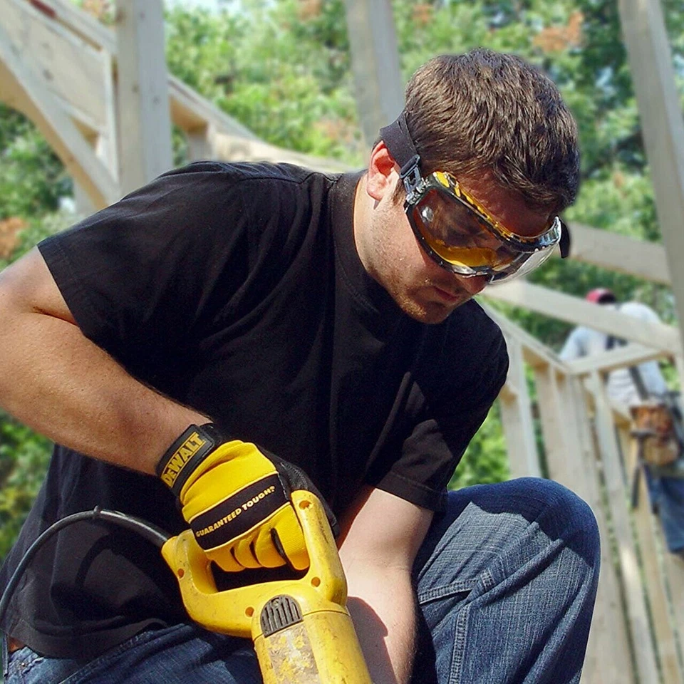 LOT DeWalt CLEAR SMOKE ANTI FOG Protective Over Glasses Safety Goggles ANSI Z87+ - Image 4 of 4