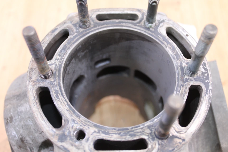 1999 YAMAHA MOUNTAIN MAX 600 Cylinder Jug Core - Image 4 of 4