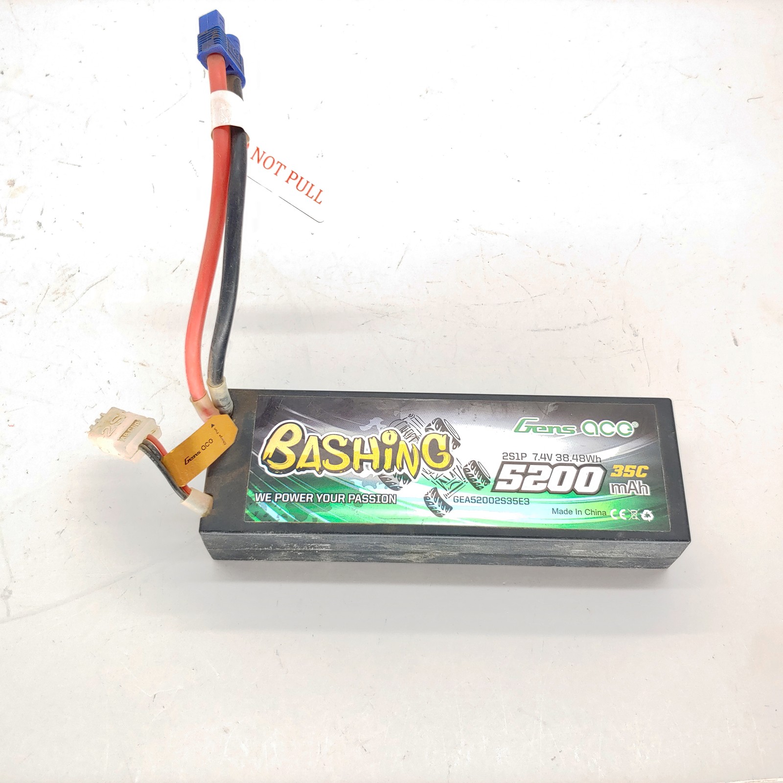 Gens Ace Bashing 7.4V 35C 2S 5200mah Hardcase Lipo Battery W/ EC3 Plug USED