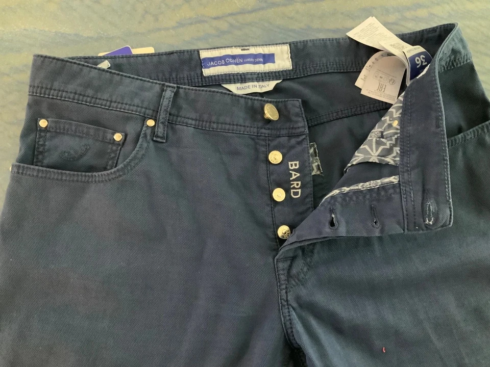 JACOB COHEN MENS DARK BLUE JEANS SIZE 36, NEW WITH TAGS ORIGINAL BAG MADE ITALY - Image 3 of 4