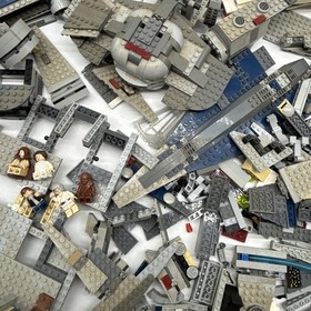 LEGO Star Wars: X-Wing Starfighter (9493) & Other Star Wars Sets MIXIED LOT LBS